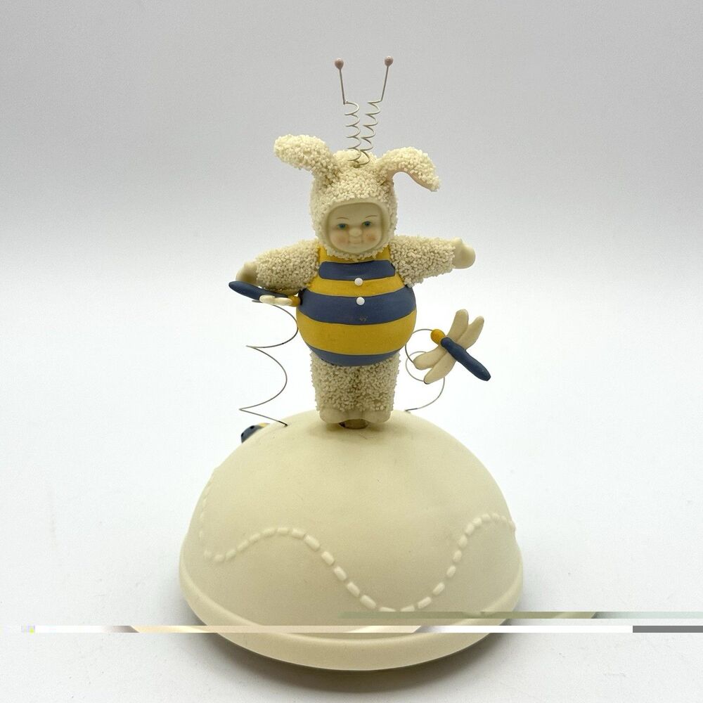 Department 56 Snowbabies 2004 - Music Box "You Are My Sunshine"